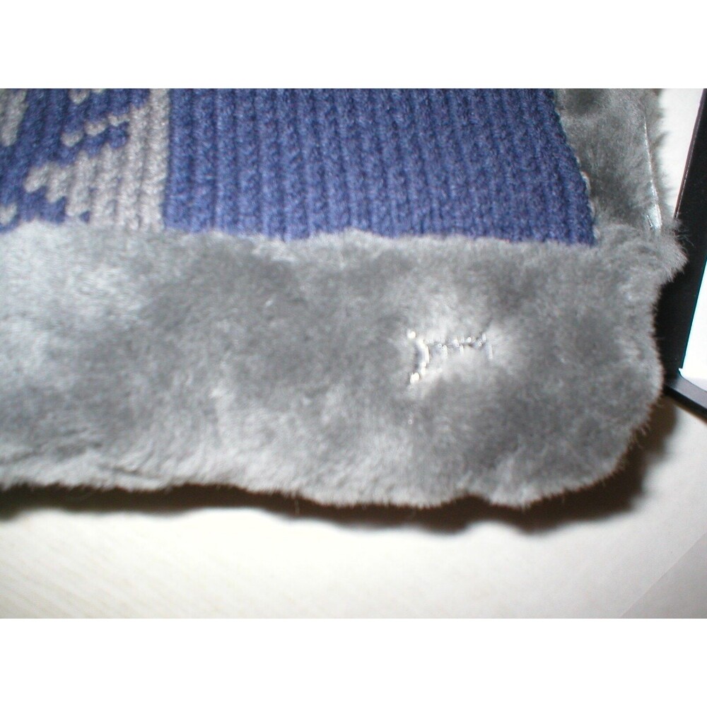 New 65 x 10 Australia Luxe Scarf Long Gray Blue Skull Dove Shearling Fur Womens - Picture 5 of 8
